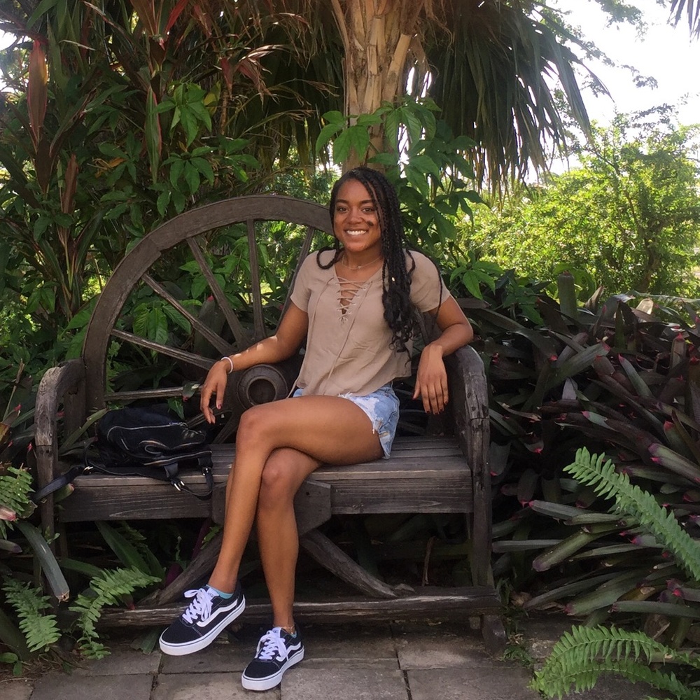 Meet your Posher, Dani